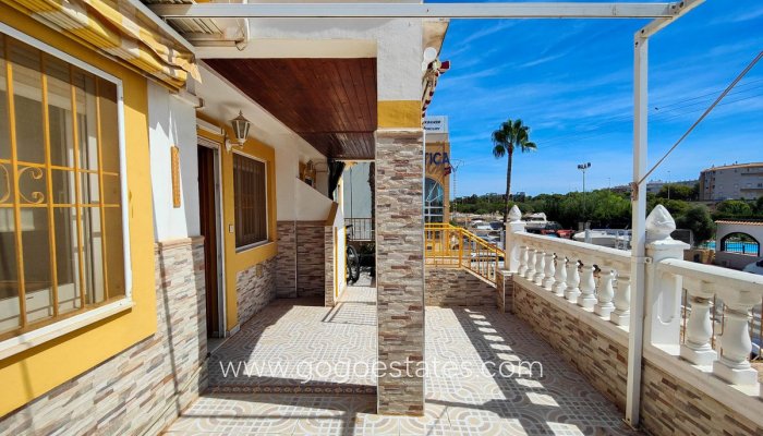 Te koop - Appartement - Appartement op de bovenste verdieping - Torrevieja - El Acequión - Los Náufragos