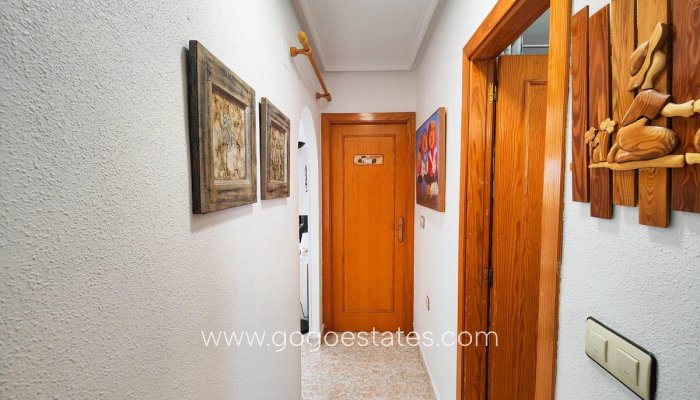 Te koop - Appartement - Appartement op de bovenste verdieping - Torrevieja - El Acequión - Los Náufragos