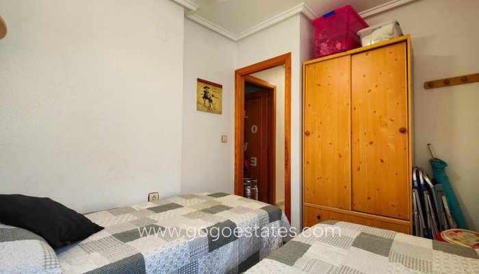 Te koop - Appartement - Appartement op de bovenste verdieping - Torrevieja - El Acequión - Los Náufragos