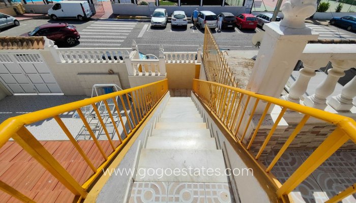 Te koop - Appartement - Appartement op de bovenste verdieping - Torrevieja - El Acequión - Los Náufragos