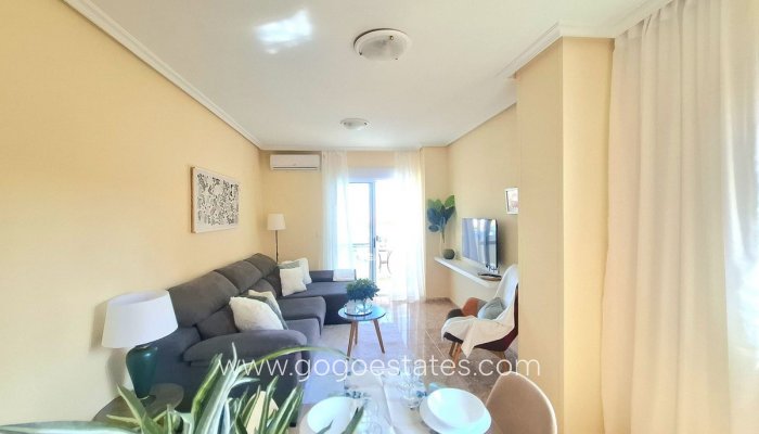 Te koop - Appartement - Appartement op de middelste verdieping - Torrevieja - Torrevieja Centro