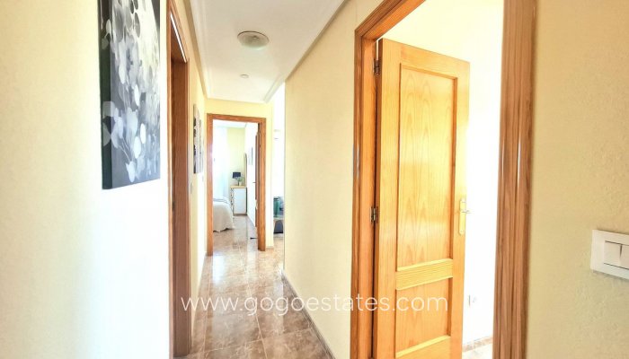Te koop - Appartement - Appartement op de middelste verdieping - Torrevieja - Torrevieja Centro