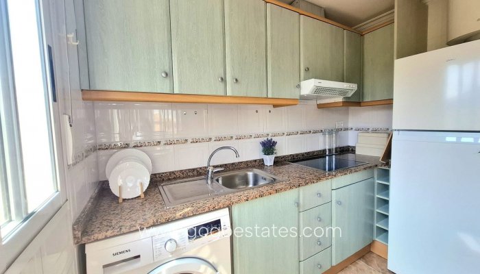 Te koop - Appartement - Appartement op de middelste verdieping - Torrevieja - Torrevieja Centro