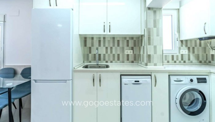 Te koop - Huis - Bungalow - Torrevieja - Torrevieja Centro