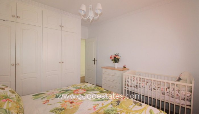 Te koop - Appartement - Appartement op de middelste verdieping - Torrevieja - La veleta