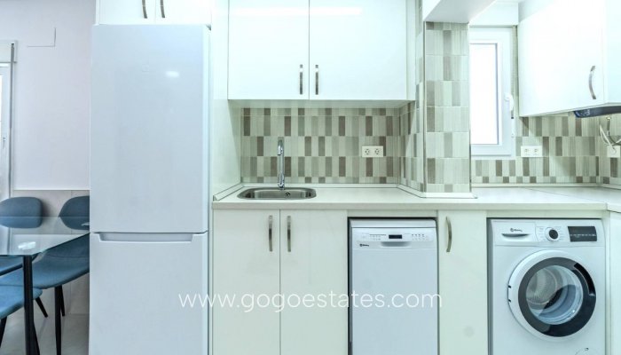 Te koop - Huis - Bungalow - Torrevieja - Torrevieja Centro