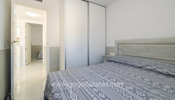 Te koop - Huis - Bungalow - Torrevieja - Torrevieja Centro
