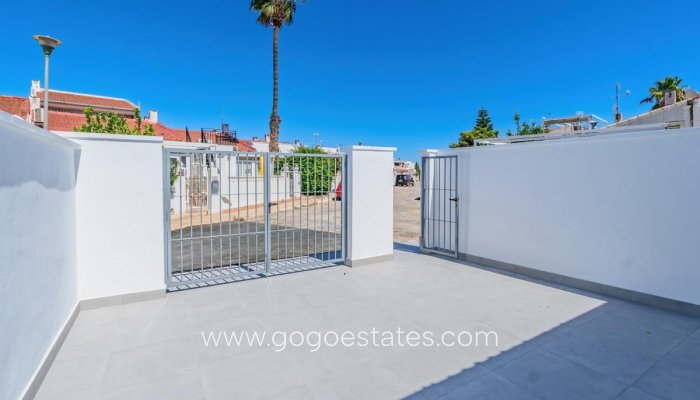 Te koop - Huis - Bungalow - Torrevieja - Torrevieja Centro