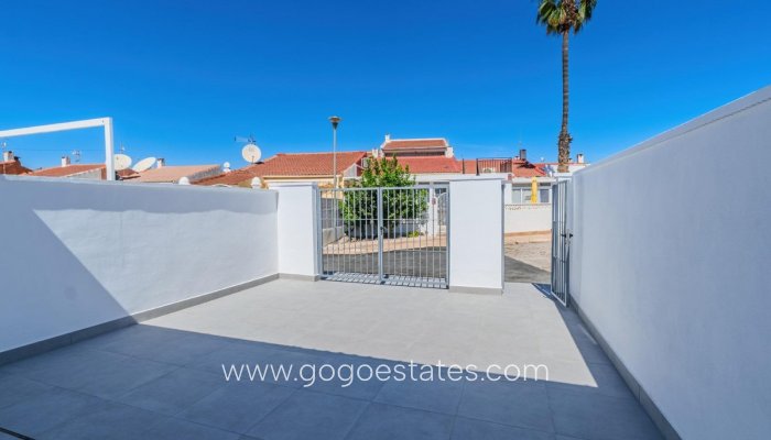 Te koop - Huis - Bungalow - Torrevieja - Torrevieja Centro