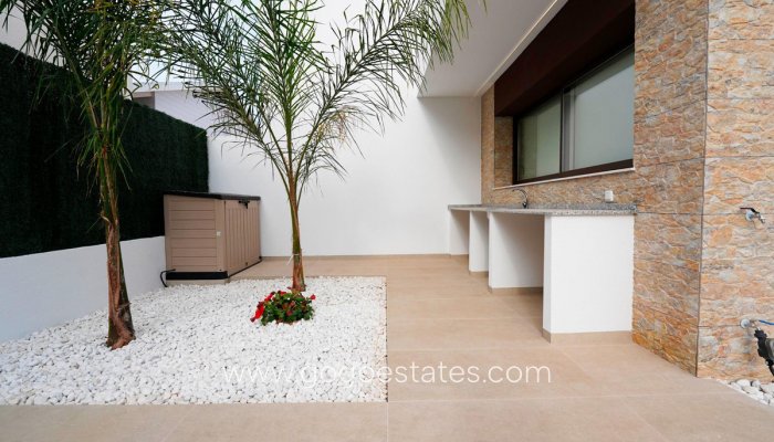 Te koop - Huis - Vrijstaande Villa - Almoradi - Almoradi Centro