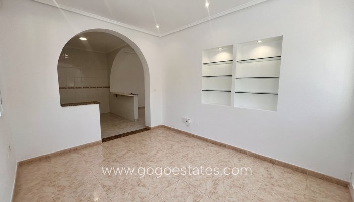 Te koop - Huis - Vrijstaande Villa - Rojales - Rojales Centro