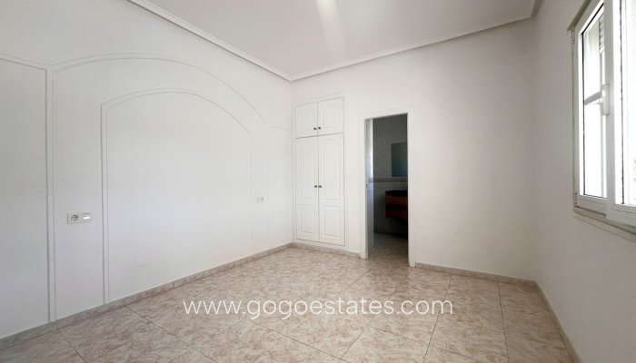 Te koop - Huis - Vrijstaande Villa - Rojales - Rojales Centro