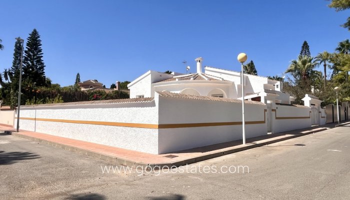 Te koop - Huis - Vrijstaande Villa - Rojales - Rojales Centro