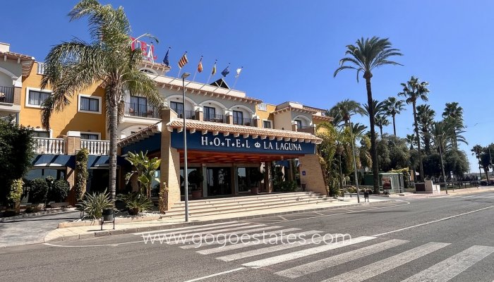 Te koop - Huis - Vrijstaande Villa - Rojales - Rojales Centro