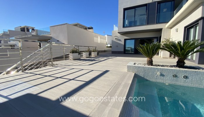 Te koop - Huis - Vrijstaande Villa - Orihuela - Dehesa de Campoamor