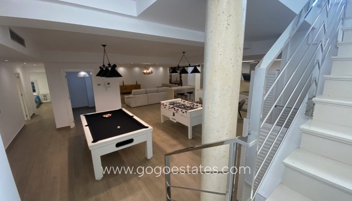 Te koop - Huis - Vrijstaande Villa - Orihuela - Dehesa de Campoamor