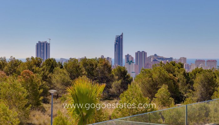 Resale - House - Detached Villa - Finestrat