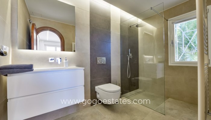 Te koop - Huis - Vrijstaande Villa - Altea - Altea Hills