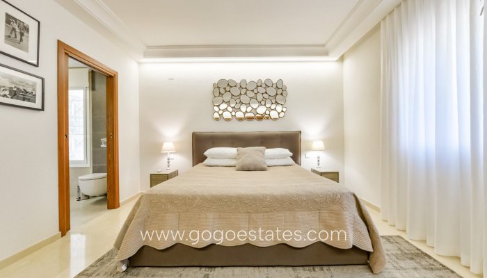 Te koop - Huis - Vrijstaande Villa - Altea - Altea Hills