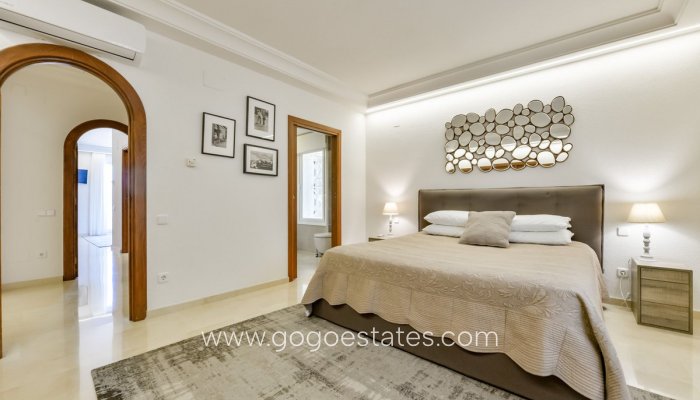 Te koop - Huis - Vrijstaande Villa - Altea - Altea Hills