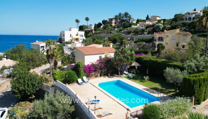 Te koop - Huis - Vrijstaande Villa - Calpe - Calpe Centro