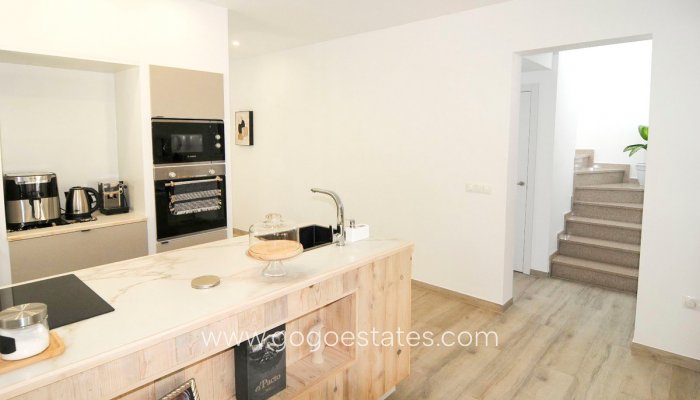 Te koop - Huis - Vrijstaande Villa - Calpe - Calpe Centro