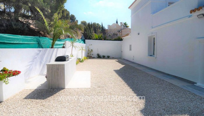 Te koop - Huis - Vrijstaande Villa - Calpe - Calpe Centro