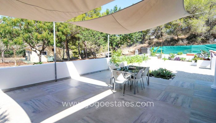 Te koop - Huis - Vrijstaande Villa - Calpe - Calpe Centro