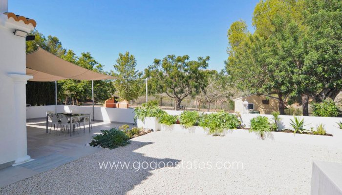 Te koop - Huis - Vrijstaande Villa - Calpe - Calpe Centro