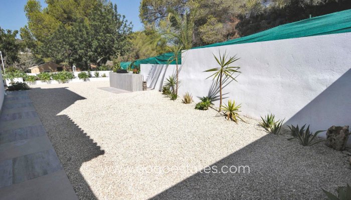 Te koop - Huis - Vrijstaande Villa - Calpe - Calpe Centro