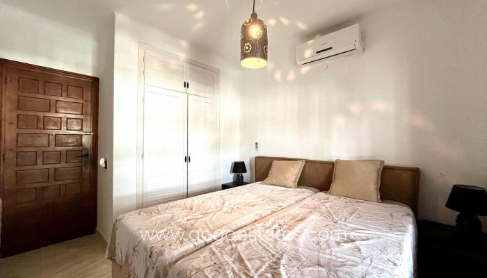 Te koop - Huis - Vrijstaande Villa - Orihuela - Villamartin