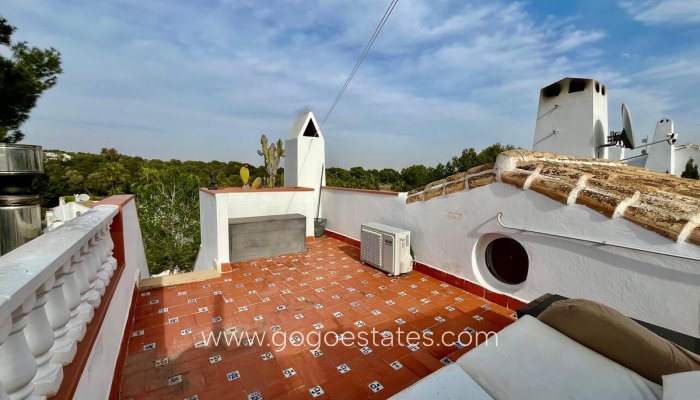 Te koop - Huis - Vrijstaande Villa - Orihuela - Villamartin