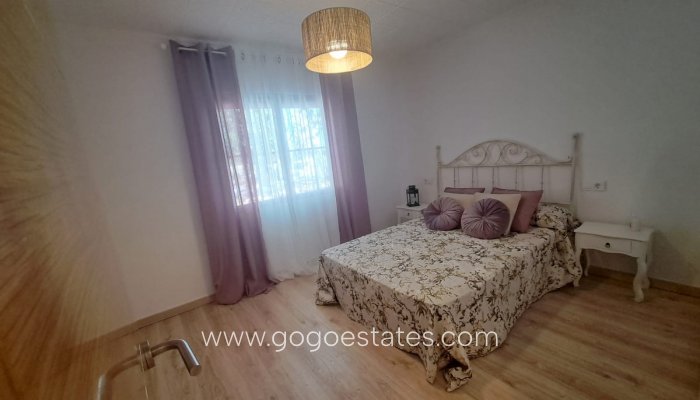 Te koop - Huis - Finca - Cortijo - Orihuela - Orihuela Centro