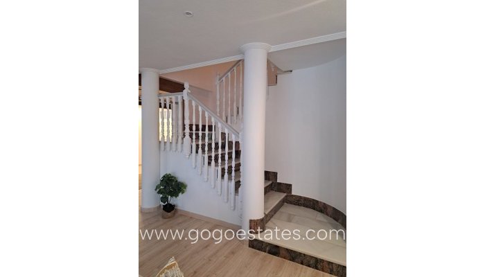 Te koop - Huis - Finca - Cortijo - Orihuela - Orihuela Centro