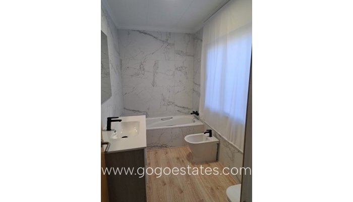 Te koop - Huis - Finca - Cortijo - Orihuela - Orihuela Centro