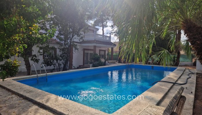 Te koop - Huis - Finca - Cortijo - Orihuela - Orihuela Centro