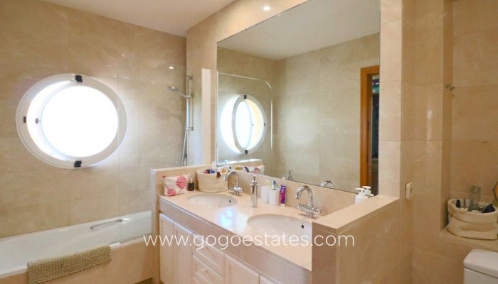 Te koop - Huis - Vrijstaande Villa - Benidorm - Benidorm Centro