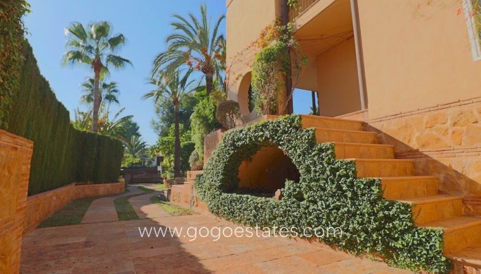 Te koop - Huis - Vrijstaande Villa - Benidorm - Benidorm Centro