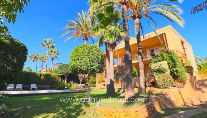 Te koop - Huis - Vrijstaande Villa - Benidorm - Benidorm Centro