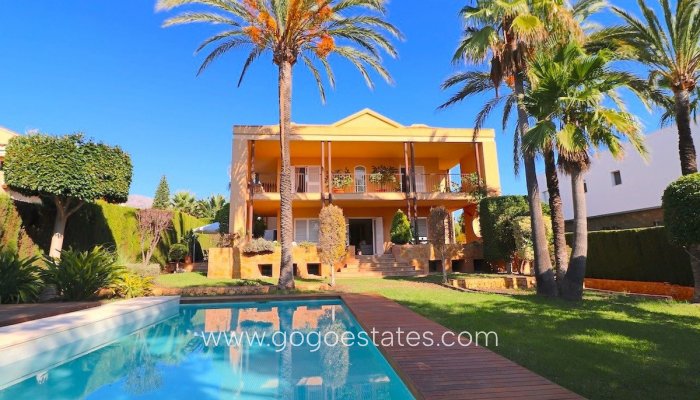 Te koop - Huis - Vrijstaande Villa - Benidorm - Benidorm Centro