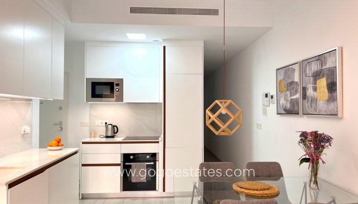 Te koop - Appartement - Appartement op de middelste verdieping - Torrevieja - Playa del Cura