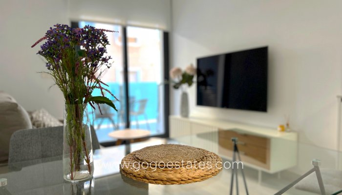 Te koop - Appartement - Appartement op de middelste verdieping - Torrevieja - Playa del Cura