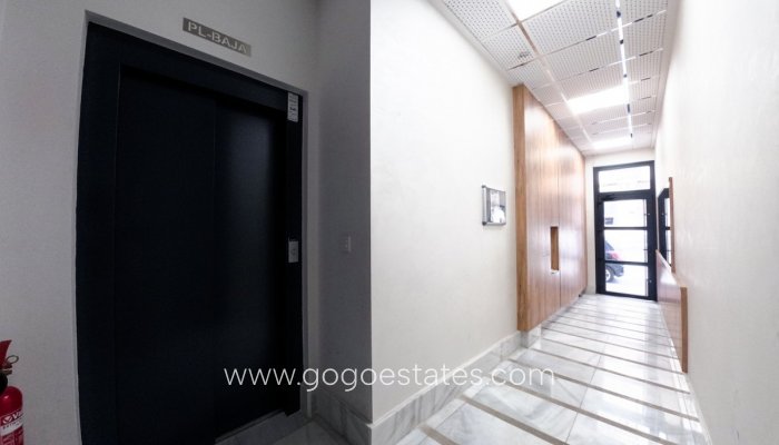 Te koop - Appartement - Appartement op de middelste verdieping - Torrevieja - Playa del Cura