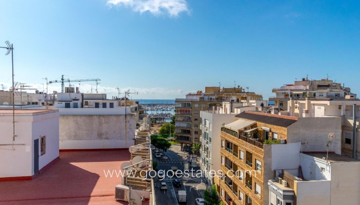 Te koop - Appartement - Appartement op de middelste verdieping - Torrevieja - Torrevieja Centro