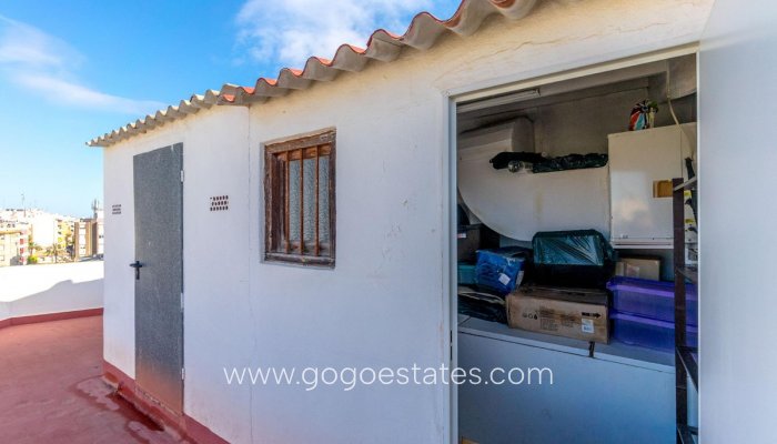 Te koop - Appartement - Appartement op de middelste verdieping - Torrevieja - Torrevieja Centro