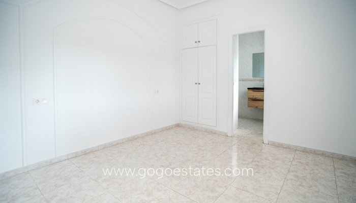 Te koop - Huis - Vrijstaande Villa - Rojales - Ciudad Quesada