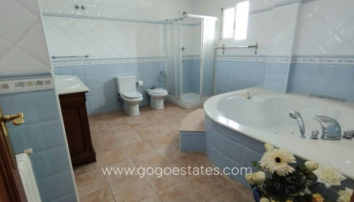 Te koop - Huis - Vrijstaande Villa - Torrevieja - LA SIESTA