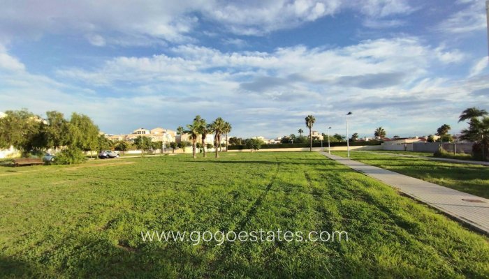 Te koop - Huis - Vrijstaande Villa - Torrevieja - LA SIESTA