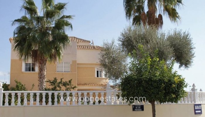 Te koop - Huis - Vrijstaande Villa - Torrevieja - LA SIESTA