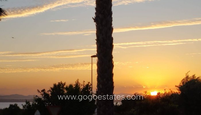 Te koop - Huis - Vrijstaande Villa - Torrevieja - LA SIESTA